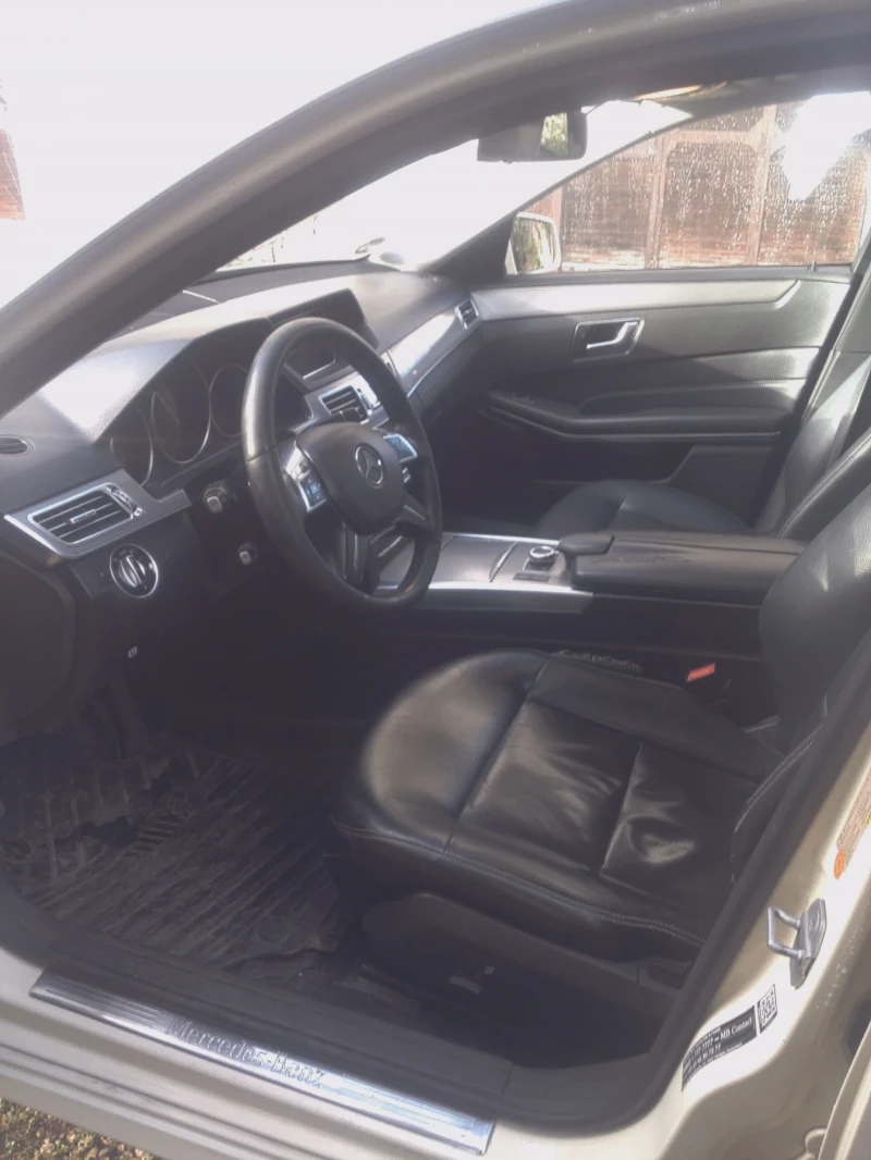 Mercedes-Benz E 200 2.2CDI, снимка 7 - Автомобили и джипове - 52940828