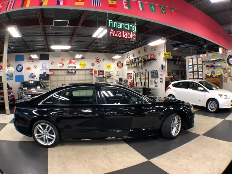 Audi A8 4.0* quattro* АвтоКредит* (ЦЕНА ДО БГ), снимка 8 - Автомобили и джипове - 53456118