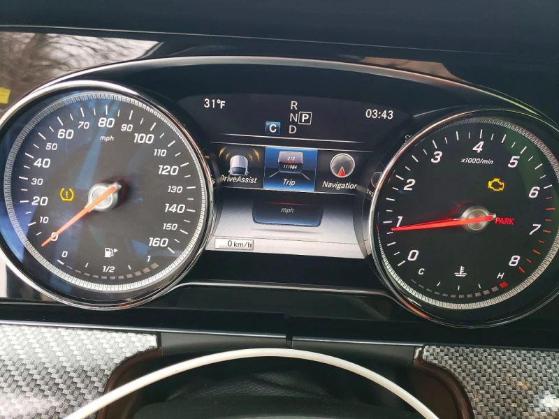 Mercedes-Benz E 300, снимка 9 - Автомобили и джипове - 53472369