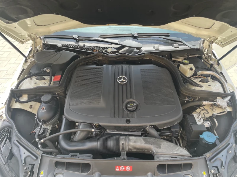 Mercedes-Benz C 220 FACELIFT* AVANTGARDE* LED* - 19580 лв. - 45895374 | Car24.bg