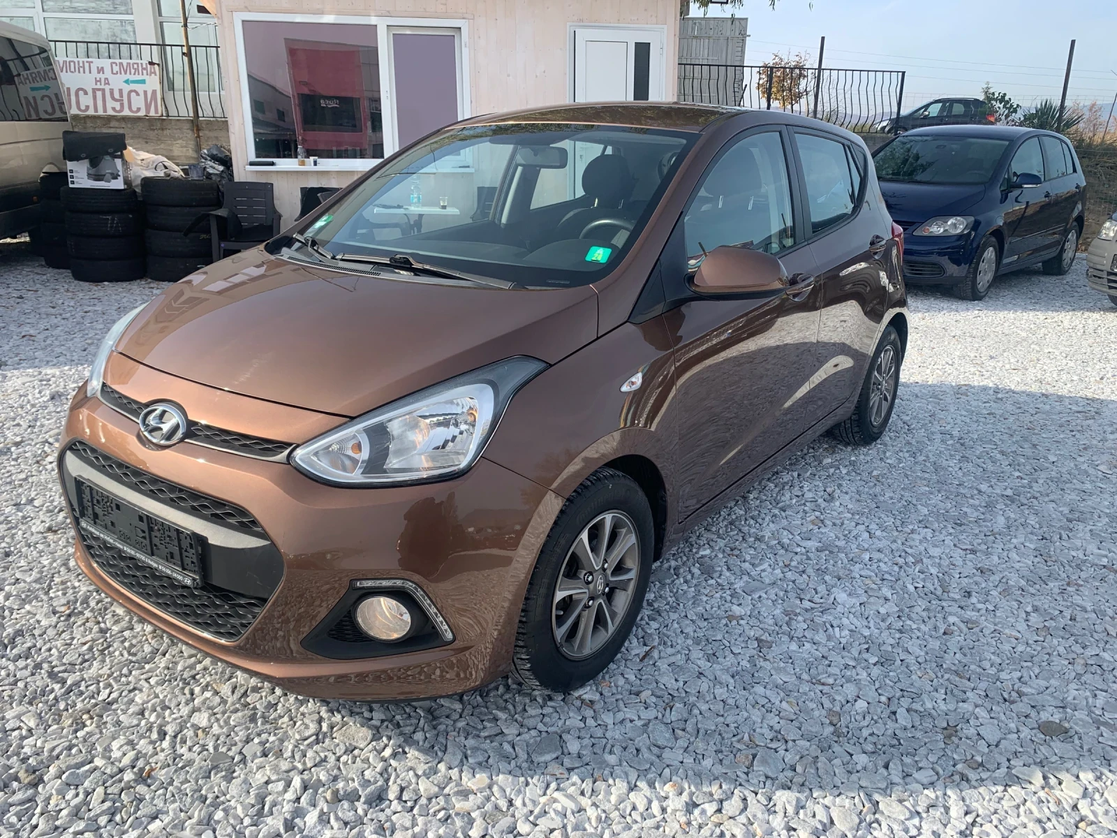 Hyundai I10 I 10 1.0i - 67 KC EURO 5 73000 Километра Германиа - изображение 3