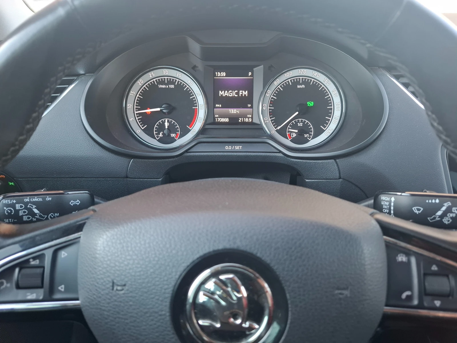 Skoda Octavia SCOUT 4X4 DSG  | Mobile.bg — изображение 13