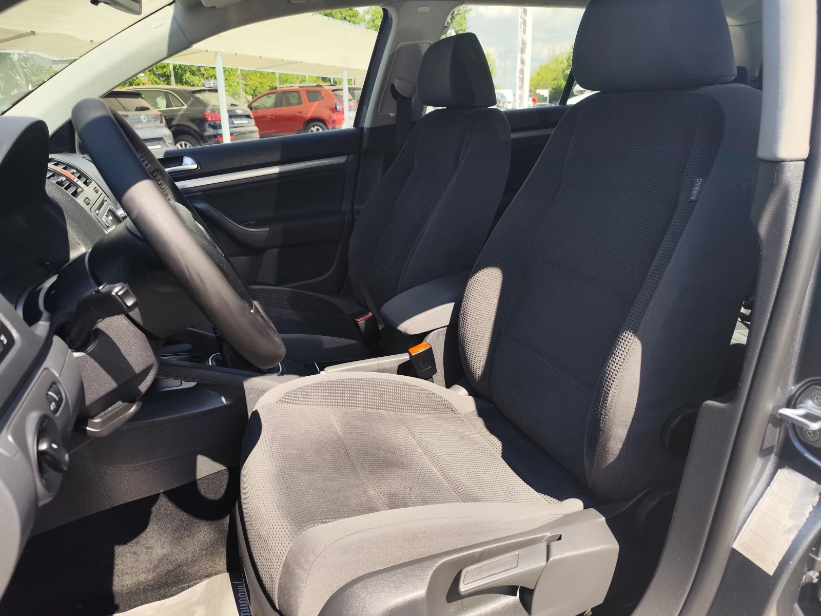 VW Golf Variant 1.9TDI* TRENDLINE* КЛИМАТРОНИК*  - изображение 7