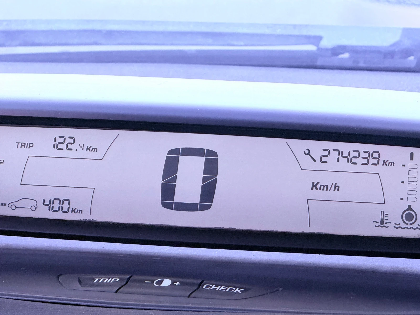 Citroen C4 HDI - изображение 8