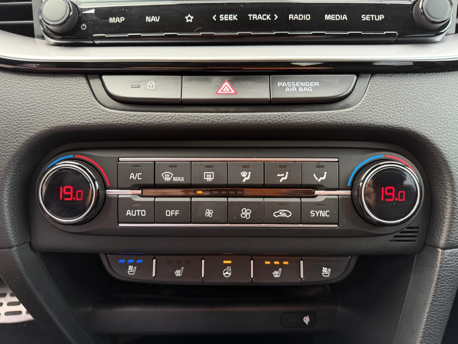Kia XCeed CRDI Vertex Внос Швейцария Гаранционна - изображение 10
