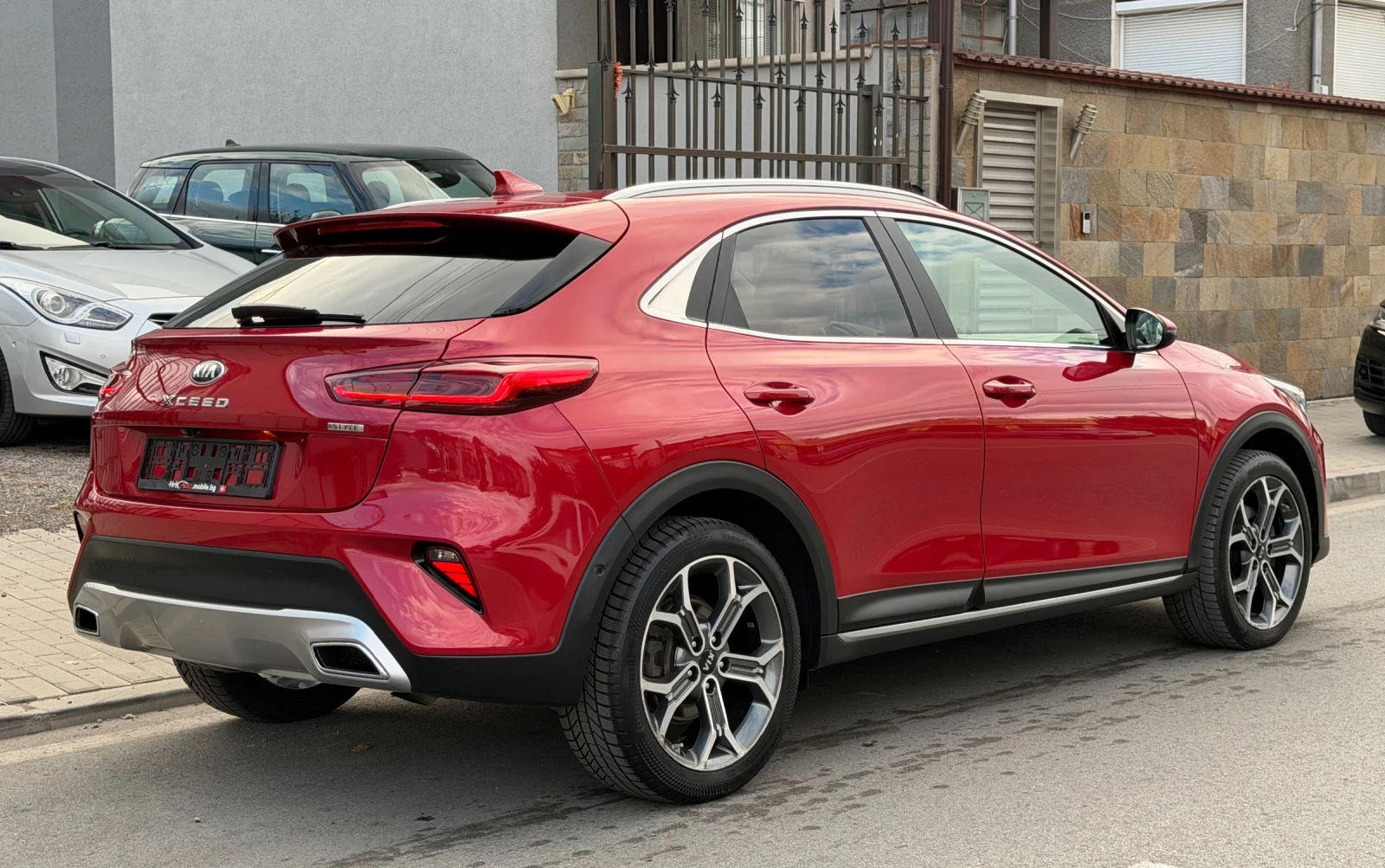 Kia XCeed CRDI Vertex Внос Швейцария Гаранционна - изображение 6