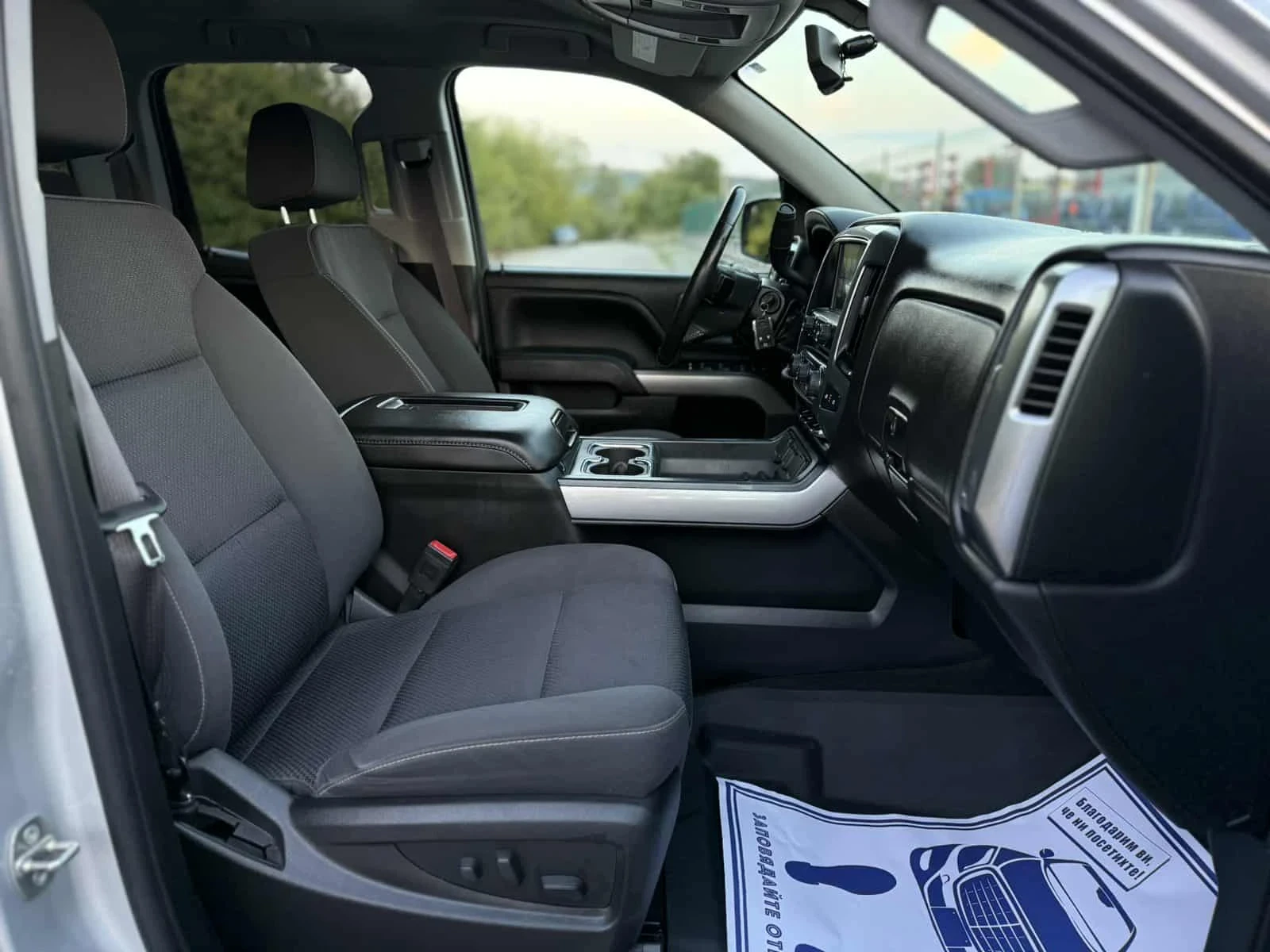 Chevrolet Silverado 5.3i  4x4  380ps | Mobile.bg — изображение 12