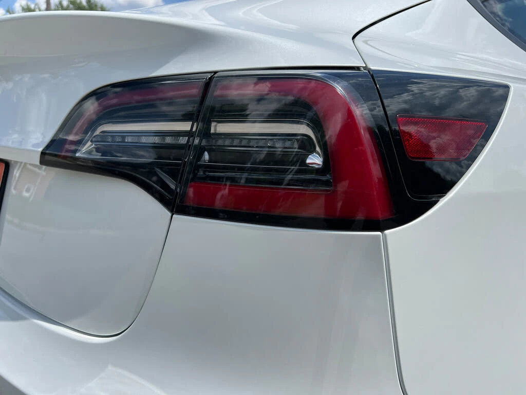 Tesla Model 3 *  *    *   *  | Mobile.bg   6