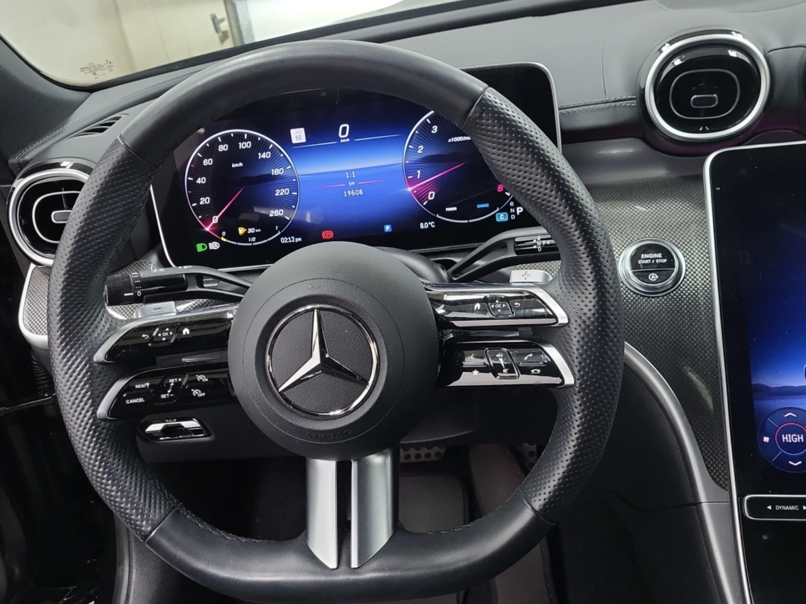 Mercedes-Benz C 300 2024 Mercedes-Benz C-CLASS C 300 - изображение 9