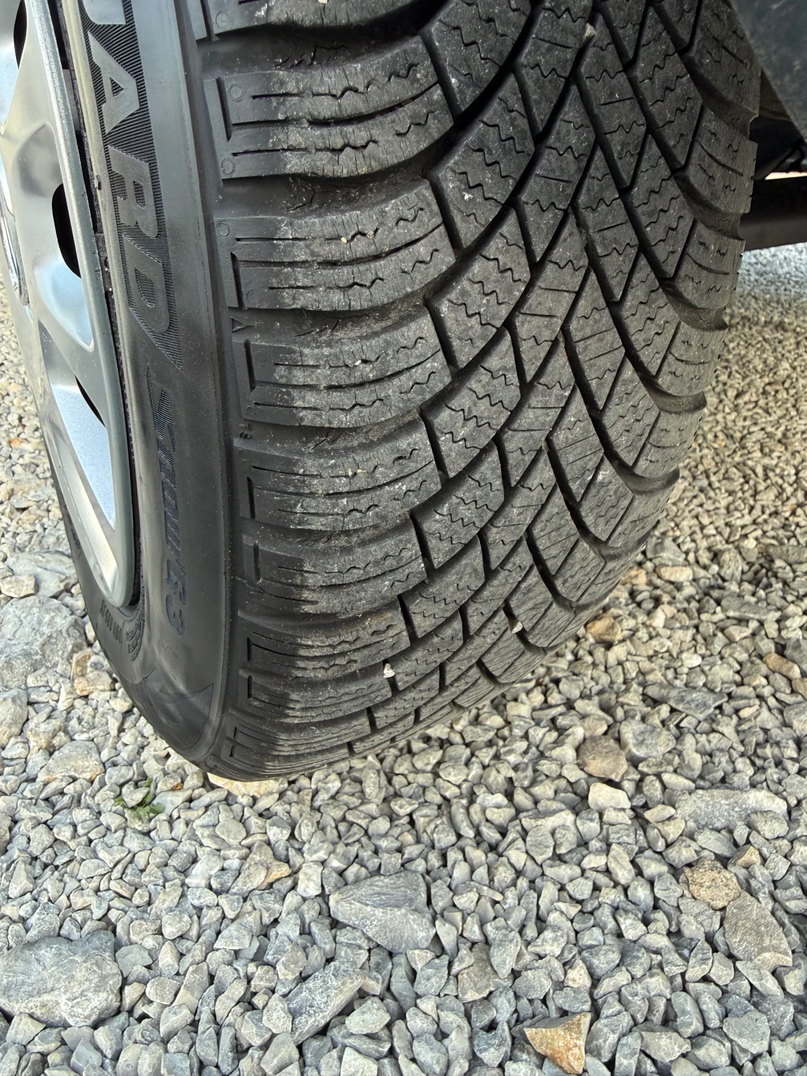 Mazda 2 1.3i* ������* ��������* ����� ���� | Mobile.bg � ����������� 13