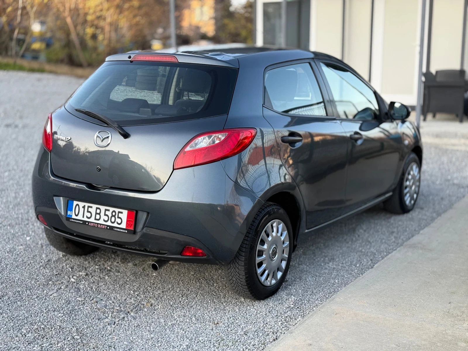 Mazda 2 1.3i* ВЕРИГА* КЛИМАТИК* ЗИМНИ ГУМИ - изображение 6