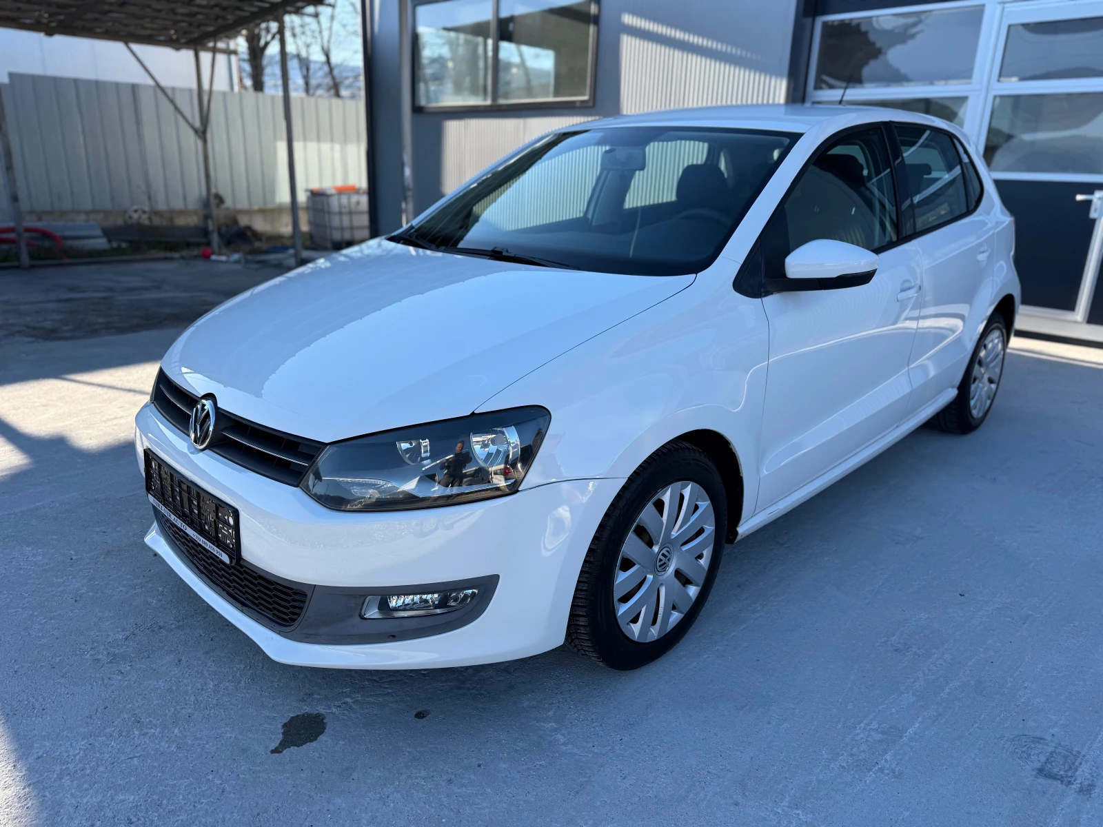 VW Polo 1.6 TDI EU5, снимка 3 - Автомобили и джипове - 54140948