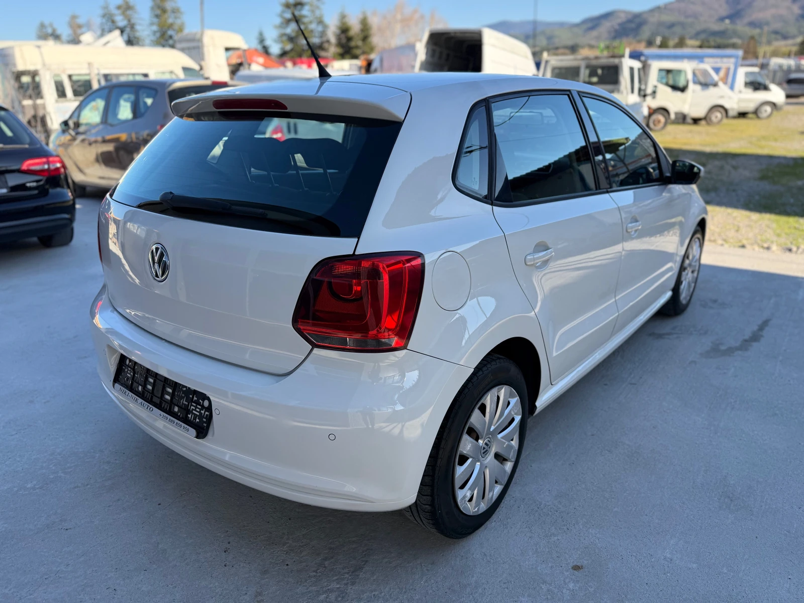 VW Polo 1.6 TDI EU5, снимка 7 - Автомобили и джипове - 54140948