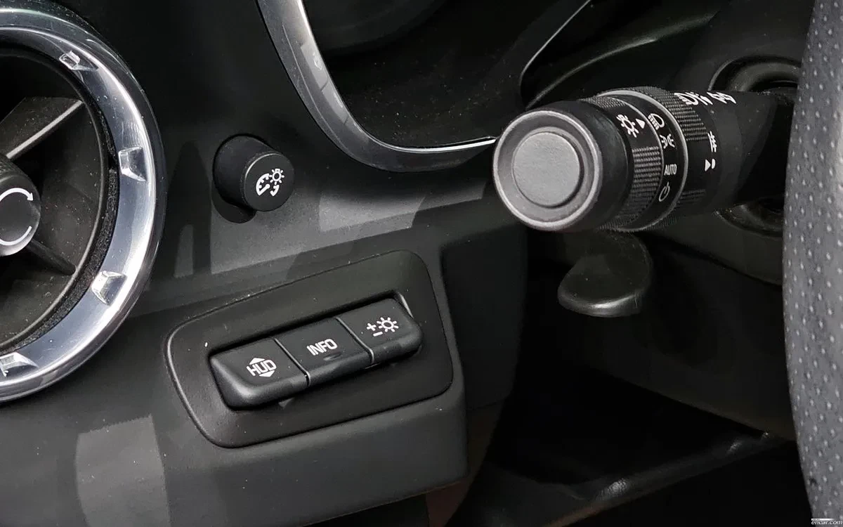 Chevrolet Camaro ZL1-PACK / ��������� / �������� / HEADUP / ������� | Mobile.bg � ����������� 9