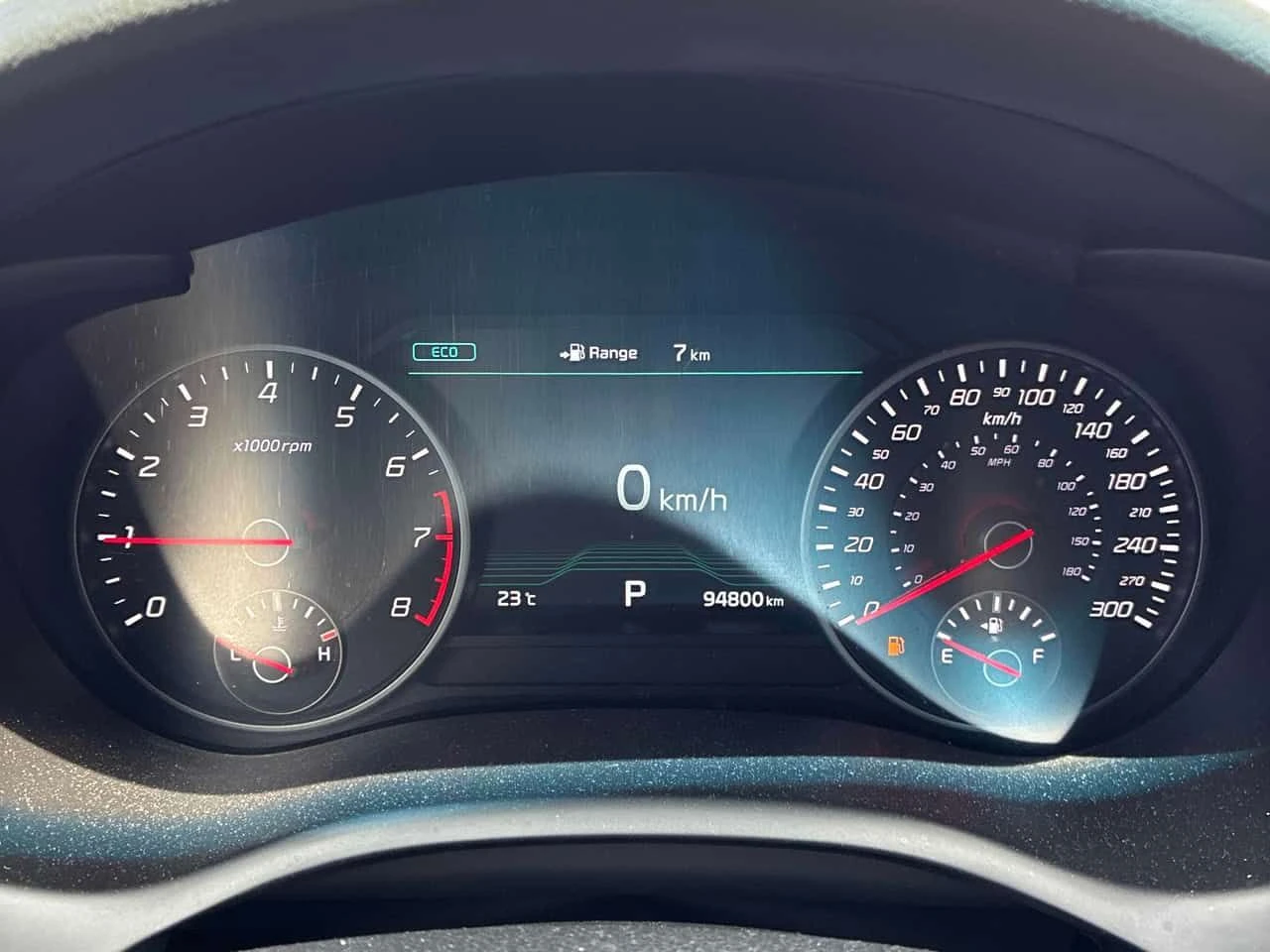 Kia Stinger GT Limited/360/DISTRONIC/АВТОКРЕДИТ, снимка 8 - Автомобили и джипове - 54760922