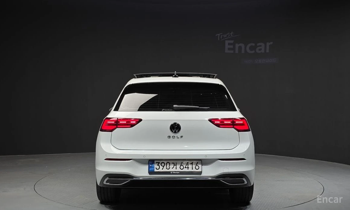 VW Golf, снимка 4 - Автомобили и джипове - 54769469