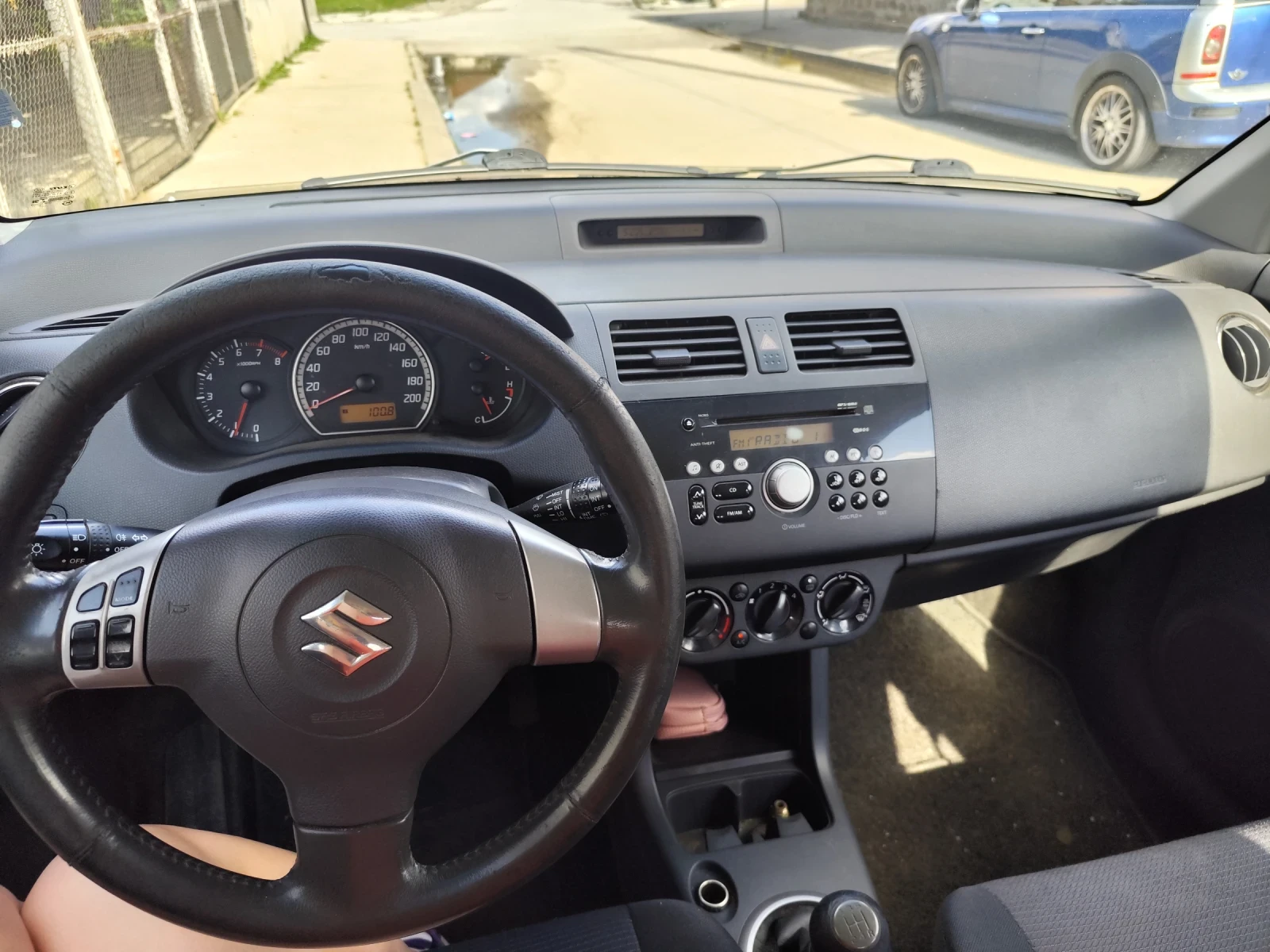 Suzuki Swift, снимка 7 - Автомобили и джипове - 55081248