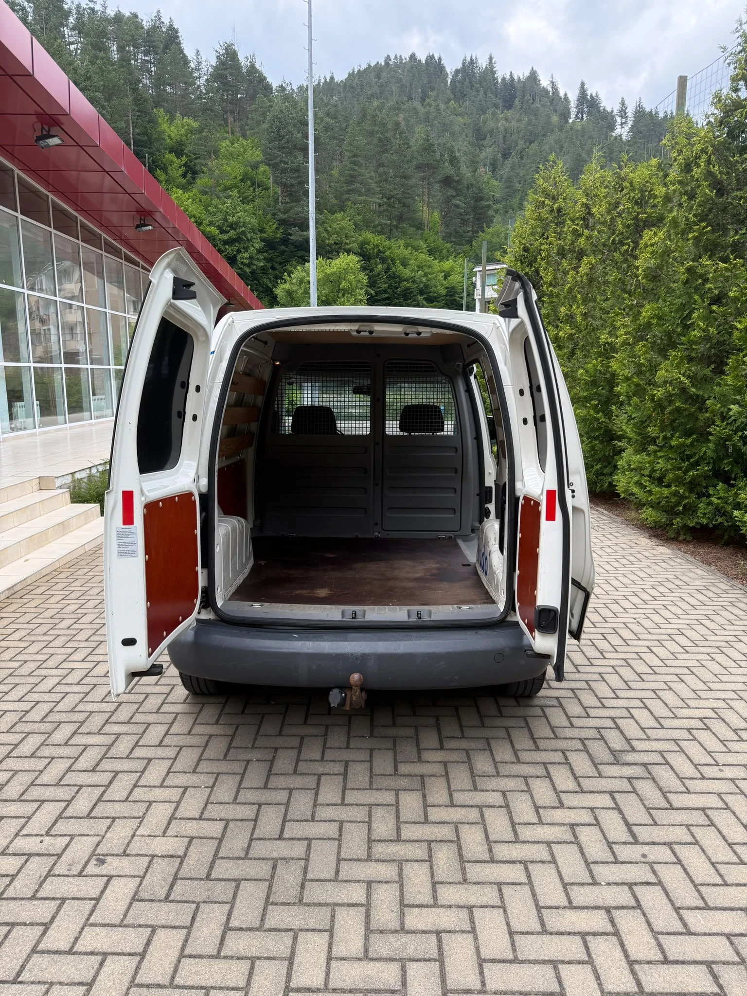 VW Caddy, снимка 5 - Автомобили и джипове - 55091219