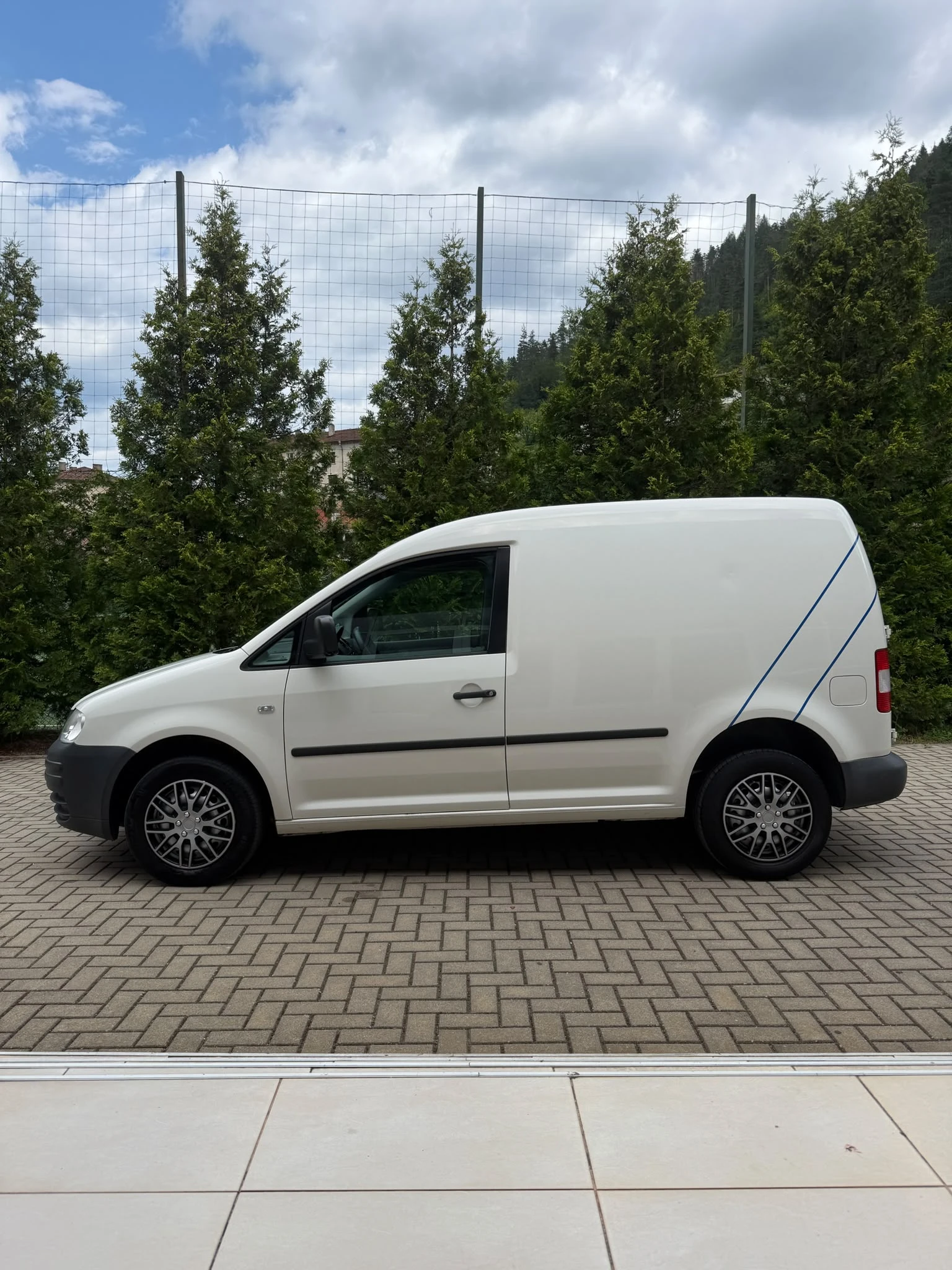 VW Caddy, снимка 3 - Автомобили и джипове - 55091219