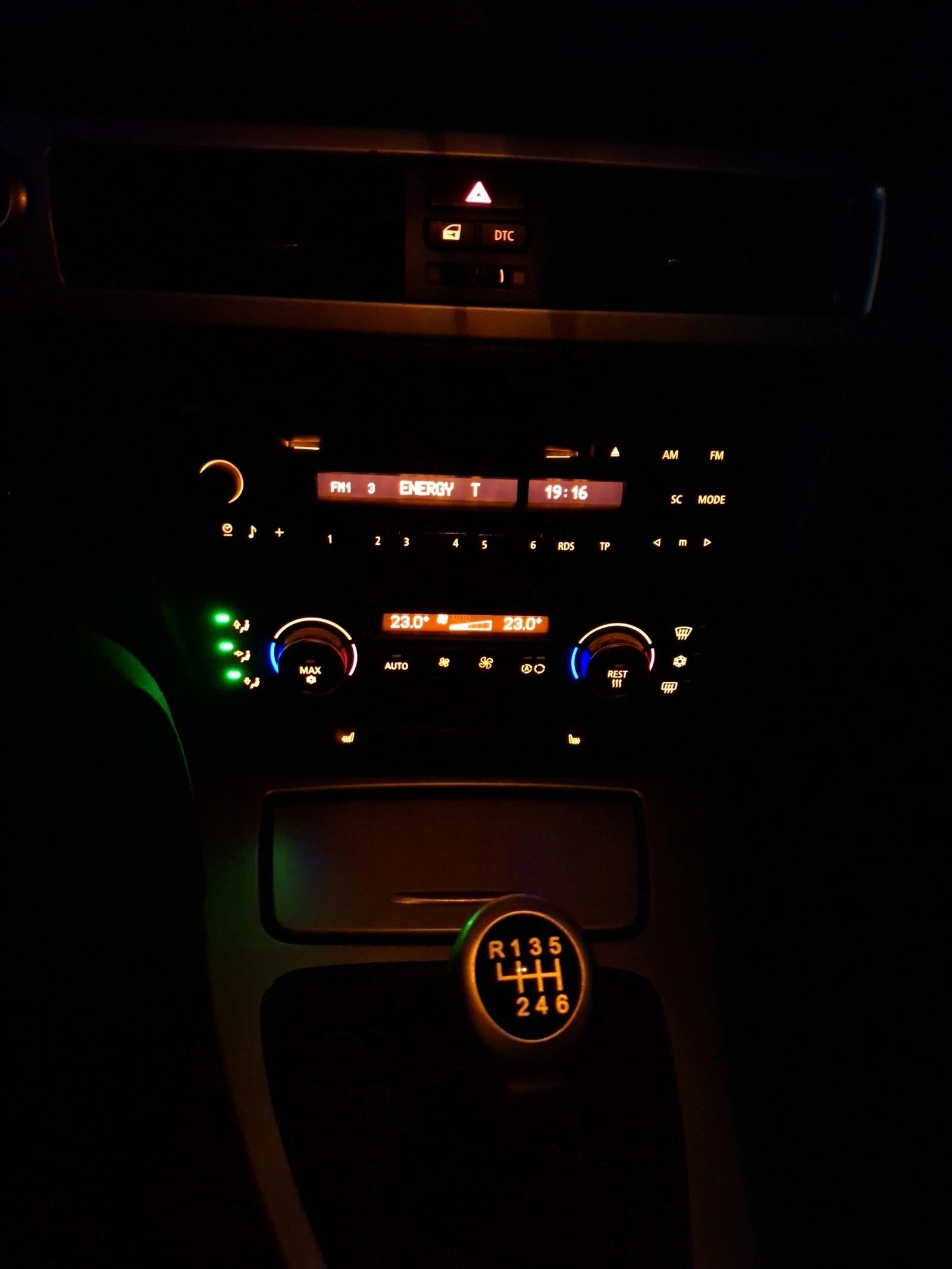 BMW 318, снимка 6 - Автомобили и джипове - 55578445