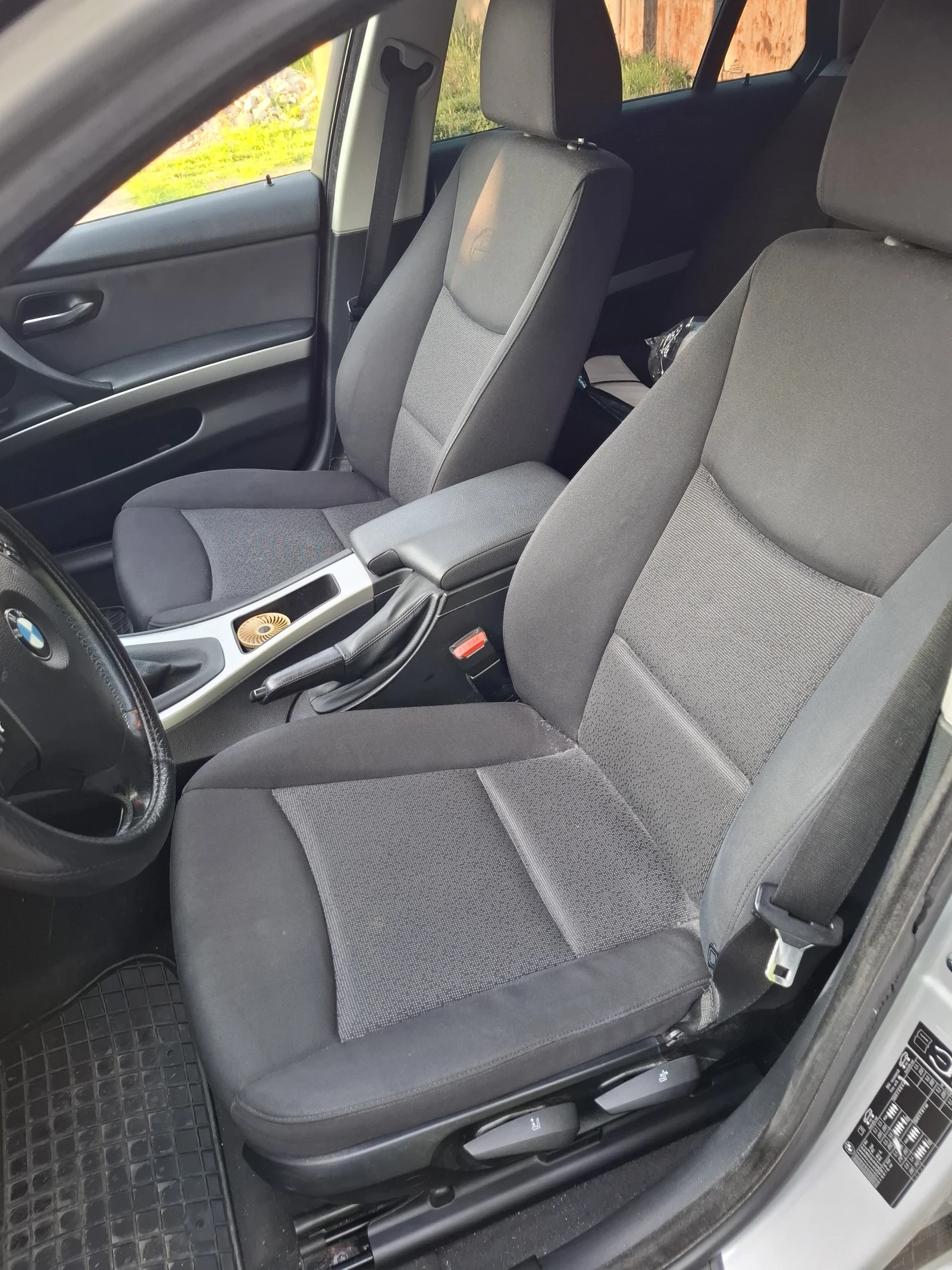 BMW 318, снимка 11 - Автомобили и джипове - 55578445