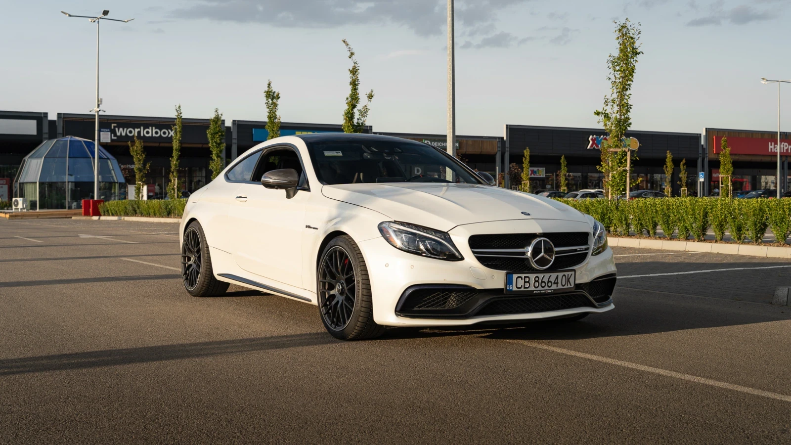 Mercedes-Benz C 63 AMG, снимка 2 - Автомобили и джипове - 55849480