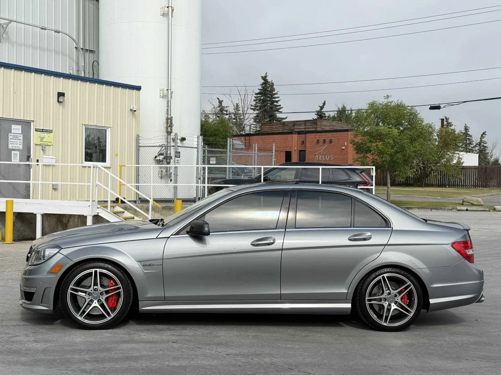 Mercedes-Benz C 63 AMG * Back cam* �������* Keyless* 2�����* �������*  | Mobile.bg � ����������� 4