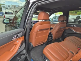 BMW X7 40i XDrive M Pack Head Up Soft Close Pano  , снимка 11