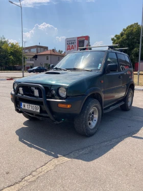     Nissan Terrano 2.4i