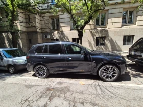 ����� �� �������� �� BMW X7 40i XDrive M Pack Head Up Soft Close Pano  