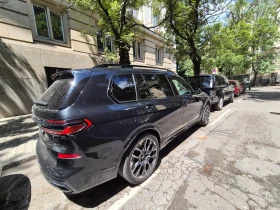 ����� �� �������� �� BMW X7 40i XDrive M Pack Head Up Soft Close Pano  