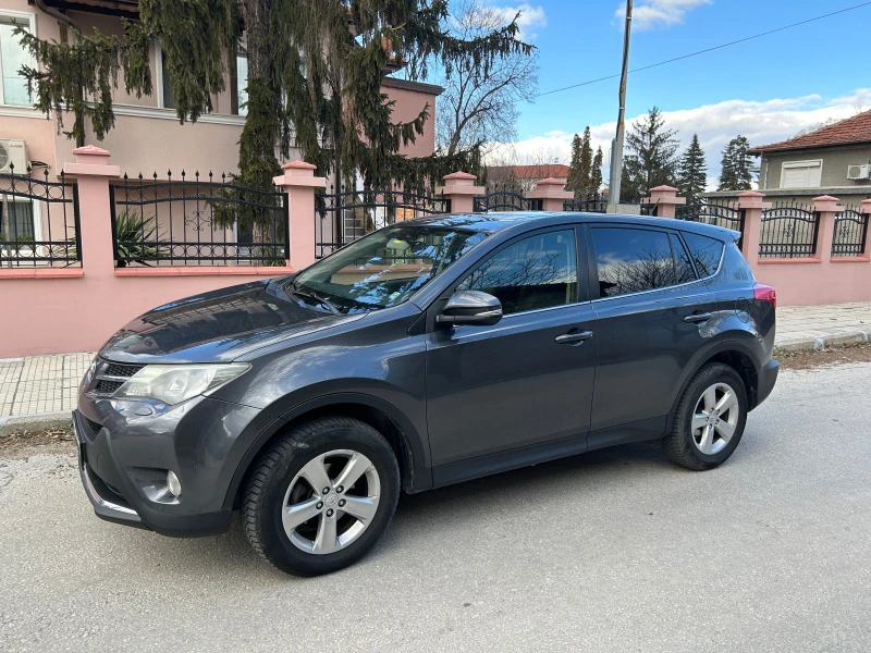 Toyota Rav4, снимка 1 - Автомобили и джипове - 47111897