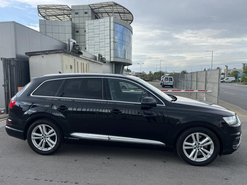 Audi SQ7, снимка 4 - Автомобили и джипове - 47468430