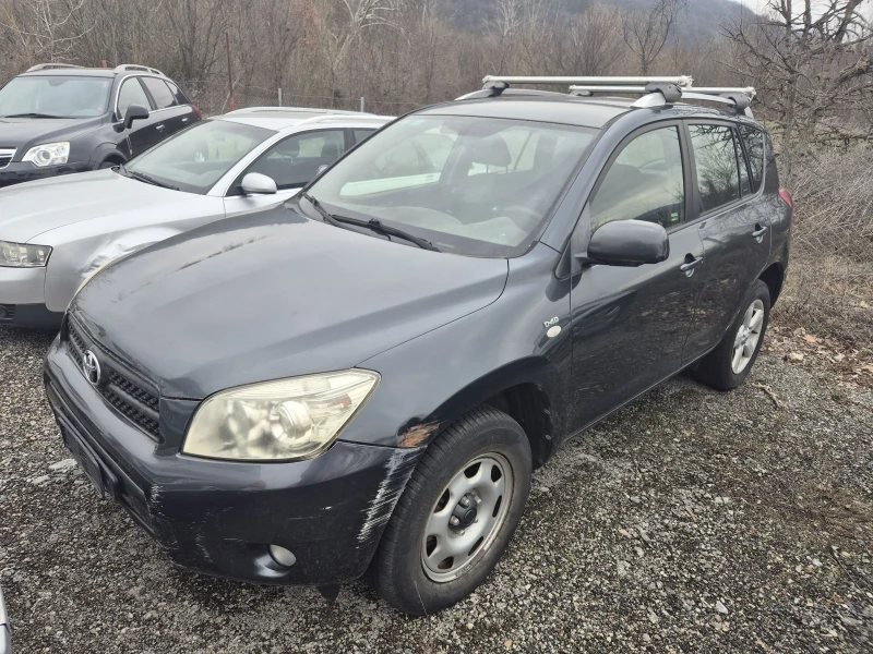 Toyota Rav4 2.2.0DI-D, 4Х4, ПРОБЛЕМ ДВИГАТЕЛ , снимка 1 - Автомобили и джипове - 48788955