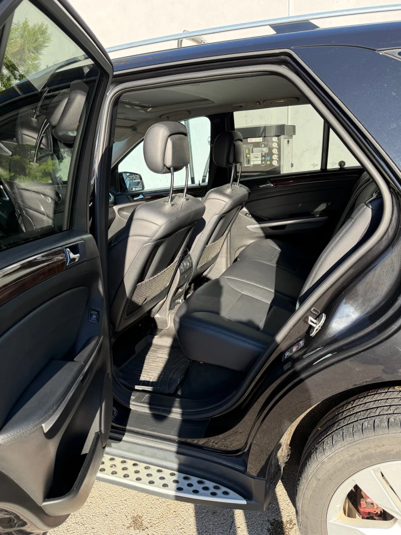 Mercedes-Benz ML 350 Mercedes-Benz ML 350  3.0* V6* 4MATIC, FACE LIFT, снимка 15 - Автомобили и джипове - 51907787