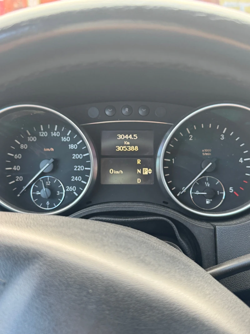 Mercedes-Benz ML 350 Mercedes-Benz ML 350  3.0* V6* 4MATIC, FACE LIFT, снимка 4 - Автомобили и джипове - 51907787