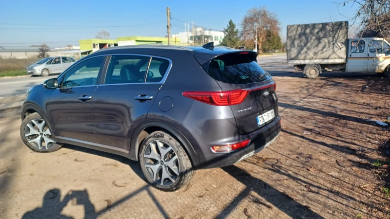 Kia Sportage, снимка 5 - Автомобили и джипове - 52864124