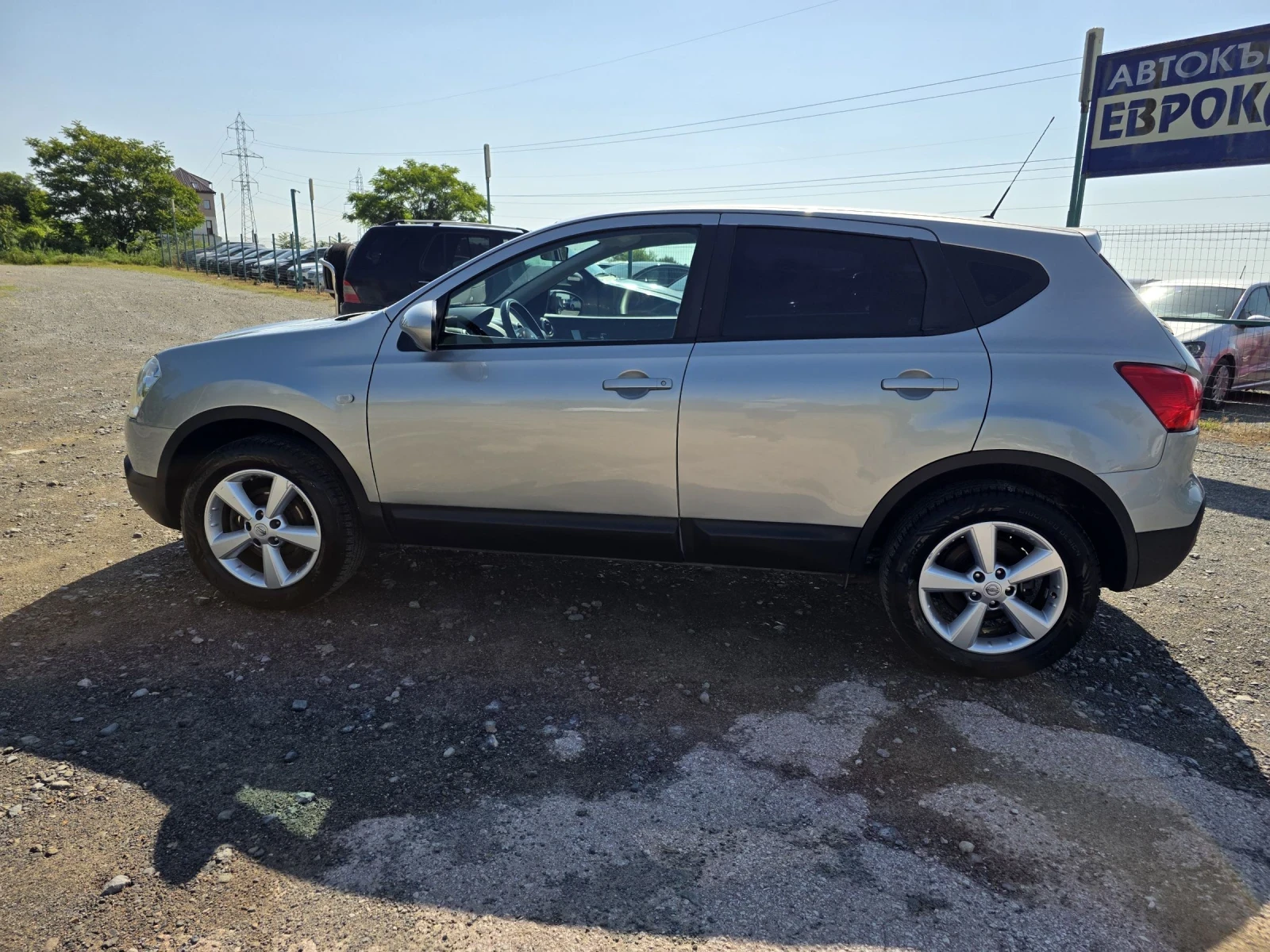 Nissan Qashqai 1.6i Газ.Инжек. - изображение 2