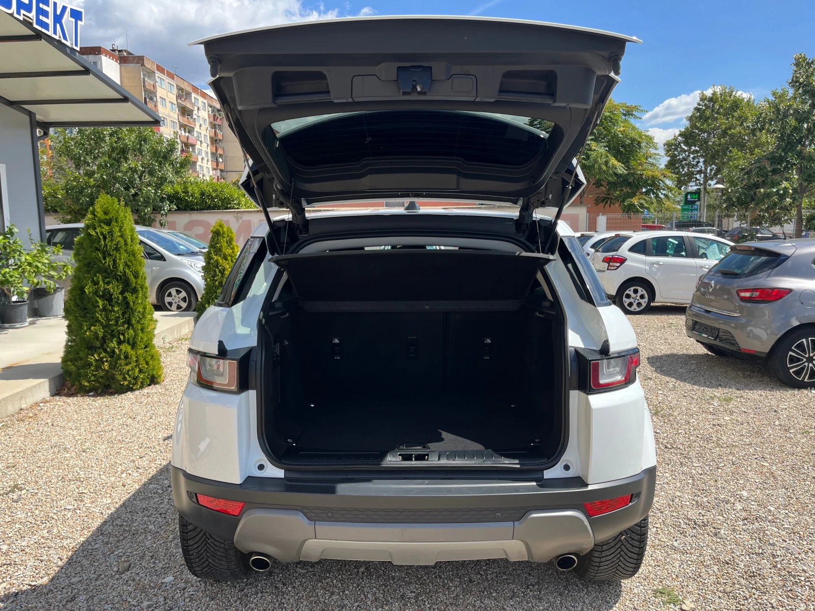 Land Rover Range Rover Evoque 2.0 D КАТО НОВ-ТОП | Mobile.bg — изображение 15