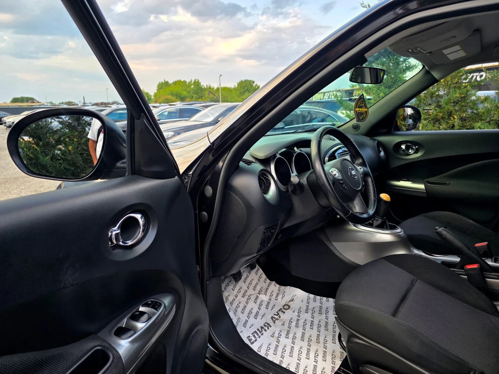 Nissan Juke 1.6I      100% | Mobile.bg   11