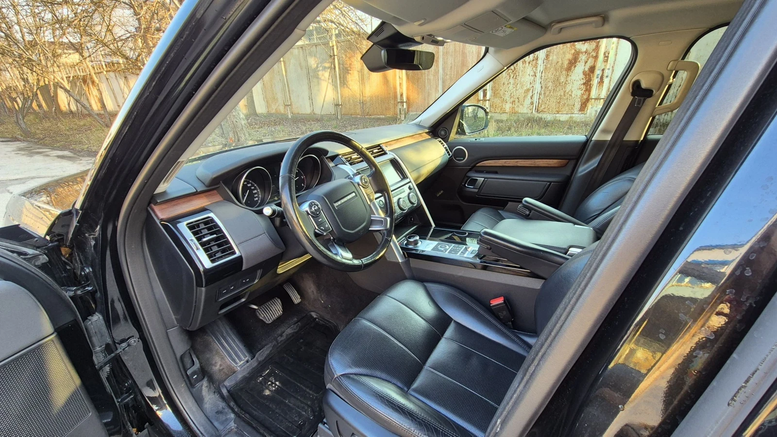 Land Rover Discovery Luxury, снимка 10 - Автомобили и джипове - 53781936