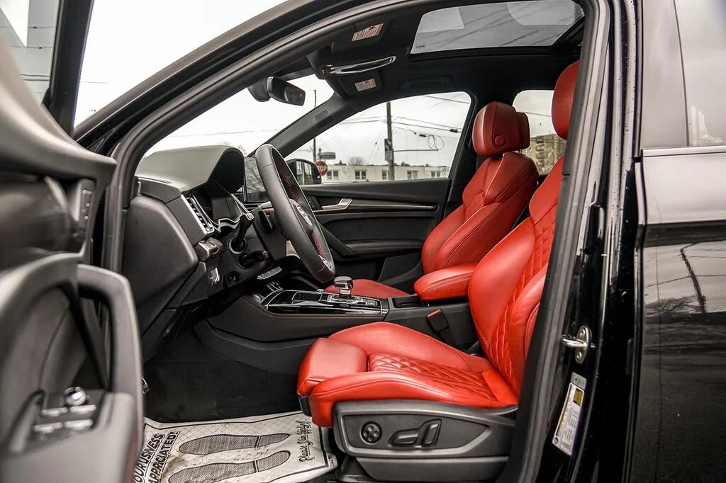 Audi SQ5 Technik* AWD* АвтоКредит* (ЦЕНА ДО БГ), снимка 6 - Автомобили и джипове - 53905290