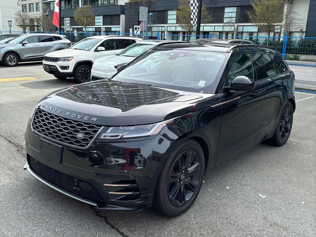 Land Rover Range Rover Velar  R Dynamic S /DISTRONIC/360/ОБДУХВАНЕ | Auto.bg — изображение 1