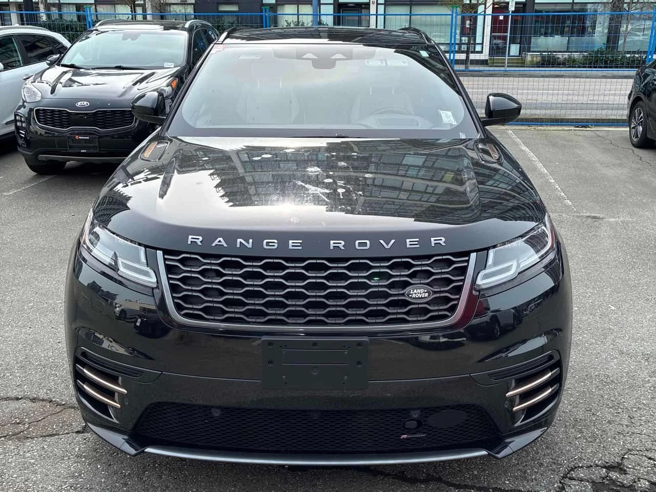 Land Rover Range Rover Velar  R Dynamic S /DISTRONIC/360/ОБДУХВАНЕ, снимка 6 - Автомобили и джипове - 53958653