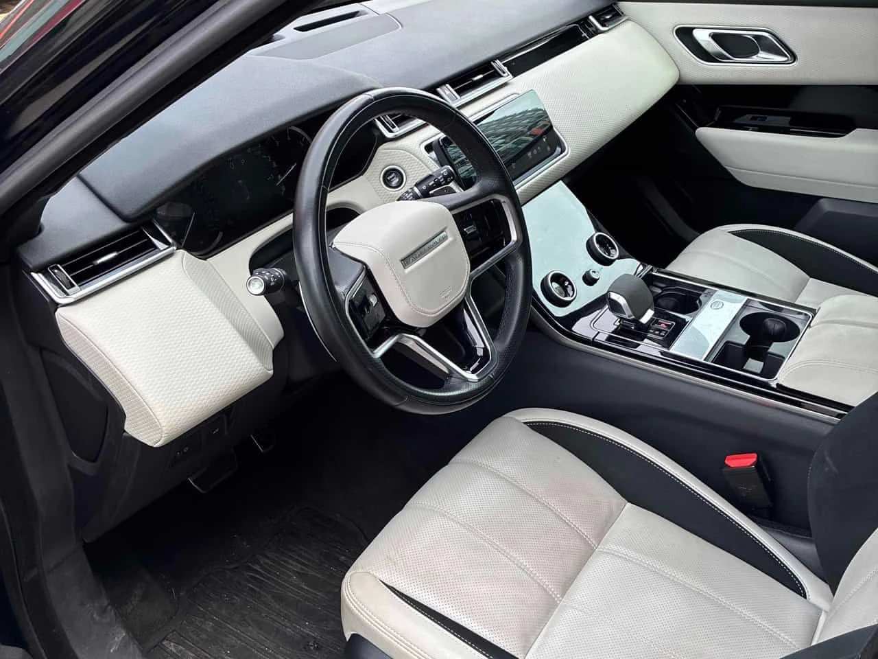 Land Rover Range Rover Velar  R Dynamic S /DISTRONIC/360/ОБДУХВАНЕ, снимка 5 - Автомобили и джипове - 53958653