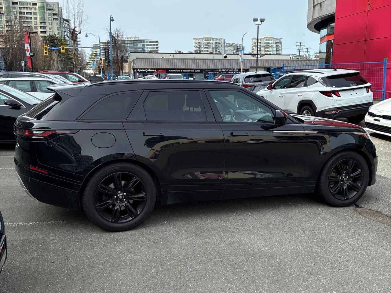 Land Rover Range Rover Velar  R Dynamic S /DISTRONIC/360/ОБДУХВАНЕ, снимка 3 - Автомобили и джипове - 53958653