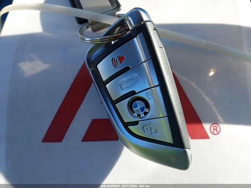 BMW X7 3.0l xDrive40I, снимка 11 - Автомобили и джипове - 54047272