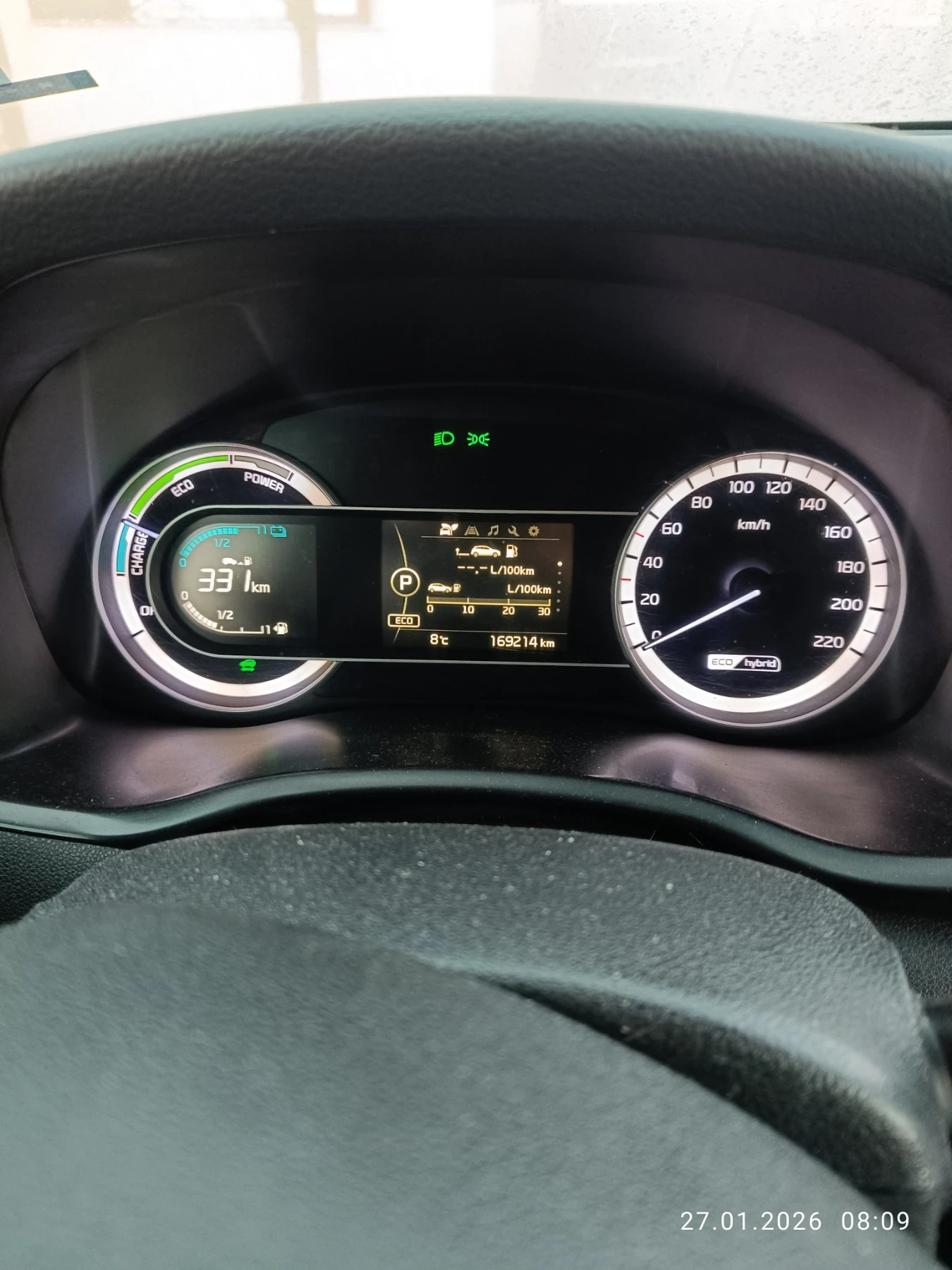 Kia Niro, снимка 6 - Автомобили и джипове - 54375445