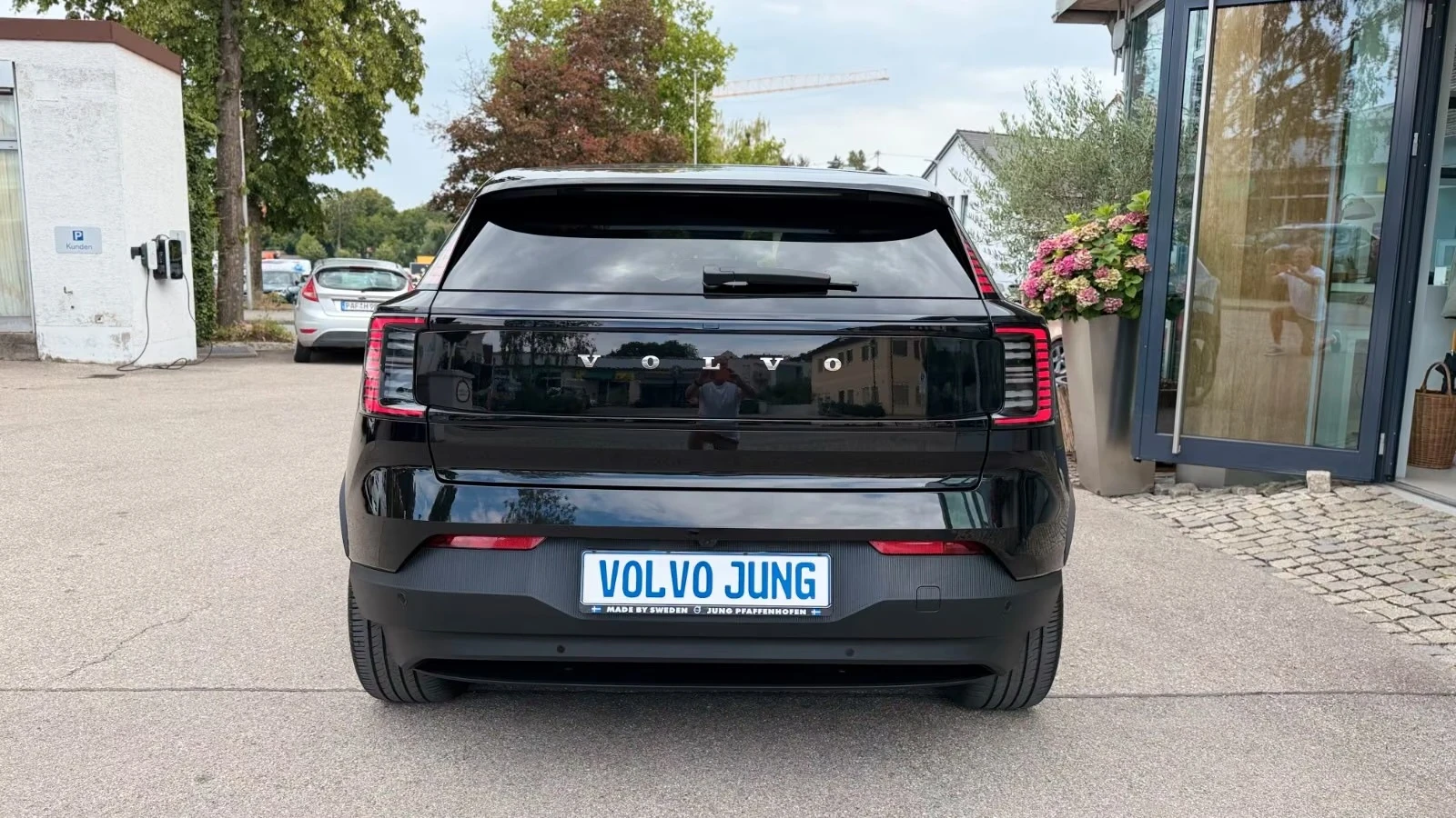Volvo EX30 Twin Motor Performance AWD ULTRA DISTR 360 H/K W/P, снимка 5 - Автомобили и джипове - 55715627