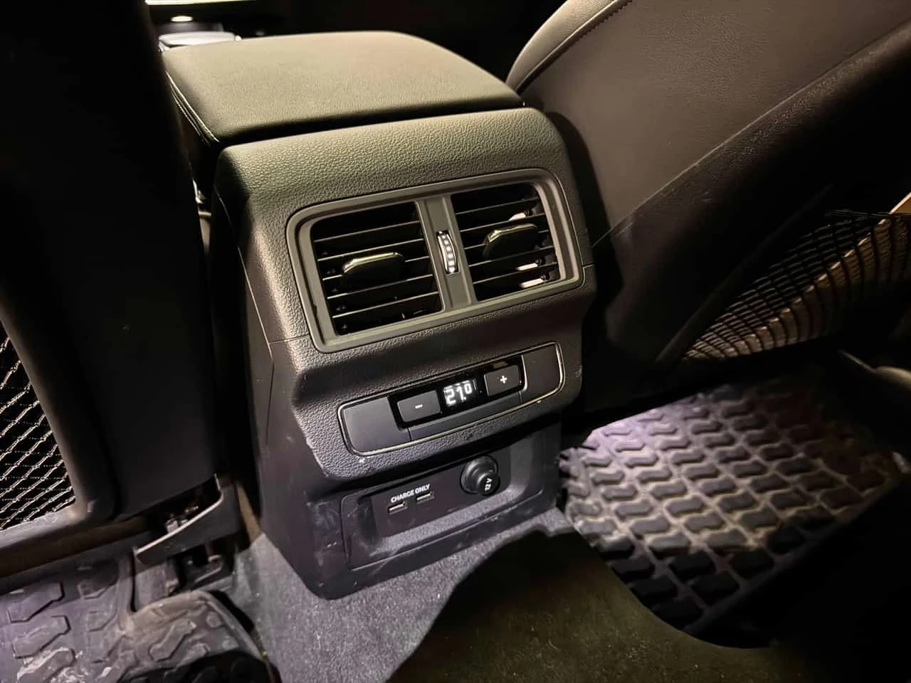 Audi Q5 | Progressiv | DISTRONIC | �������� | CARFAX |  | Mobile.bg � ����������� 11